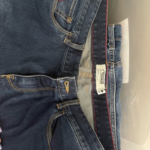 Mountain Khakis - Size 10 - fitted leg - Picture 4 of 4